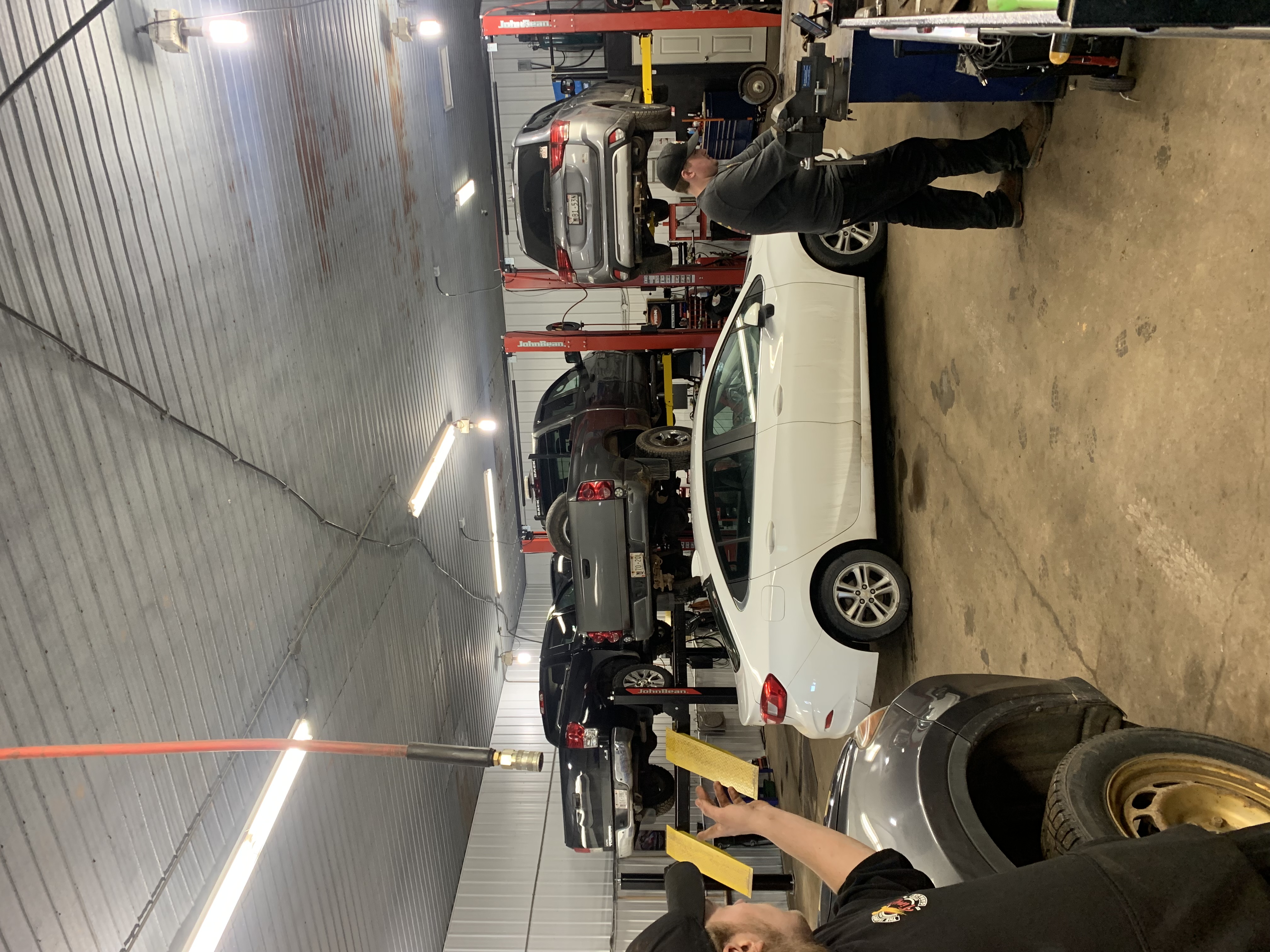 Tiny's Automotive Services